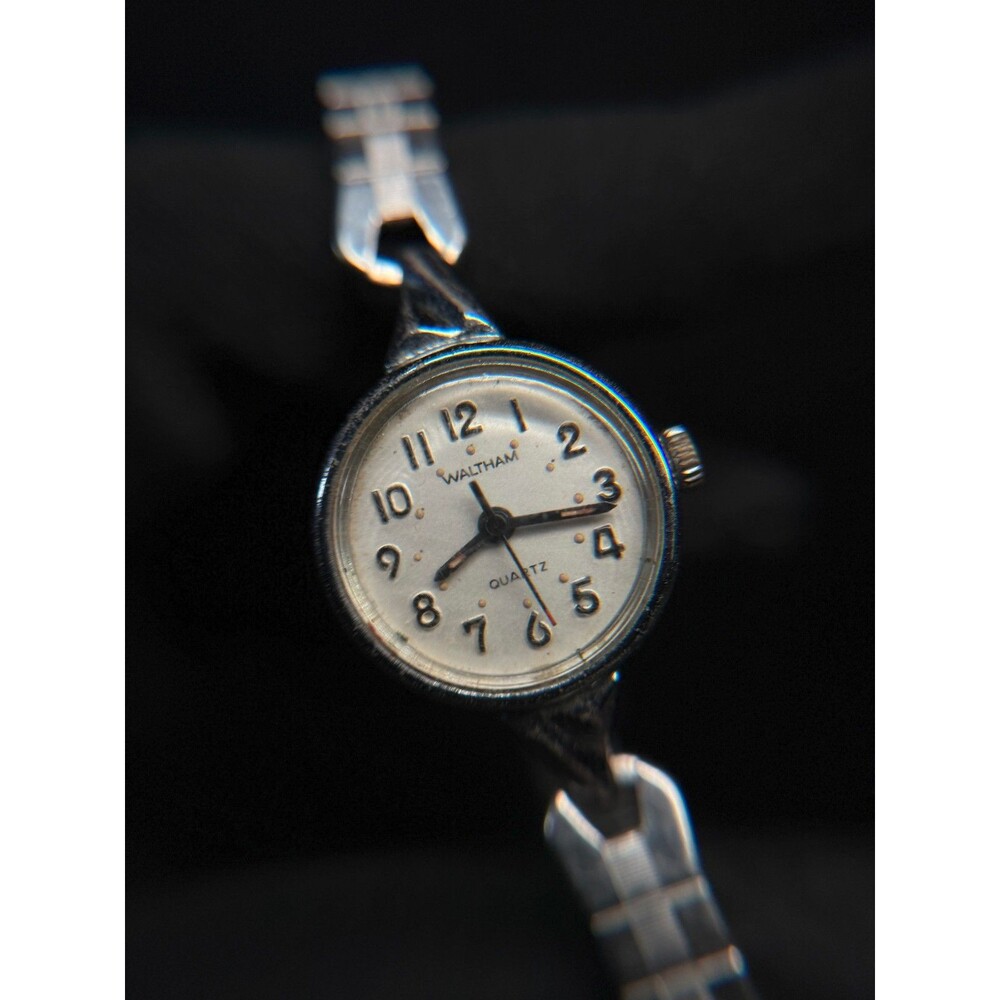 Waltham Women’s Quartz Watch Speidel Stretch Band Silver Tone Vintage